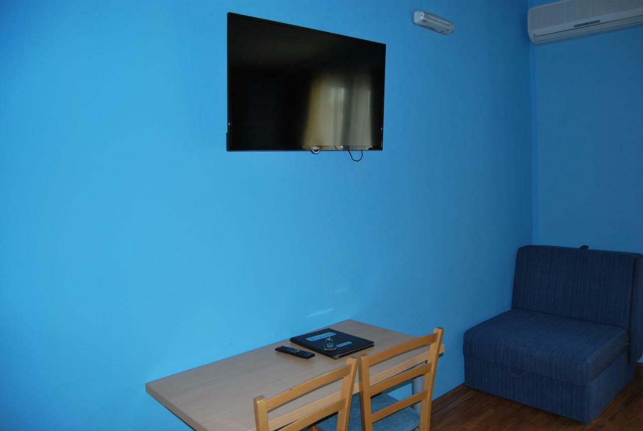 Apartments Srzentic Petrovac ภายนอก รูปภาพ
